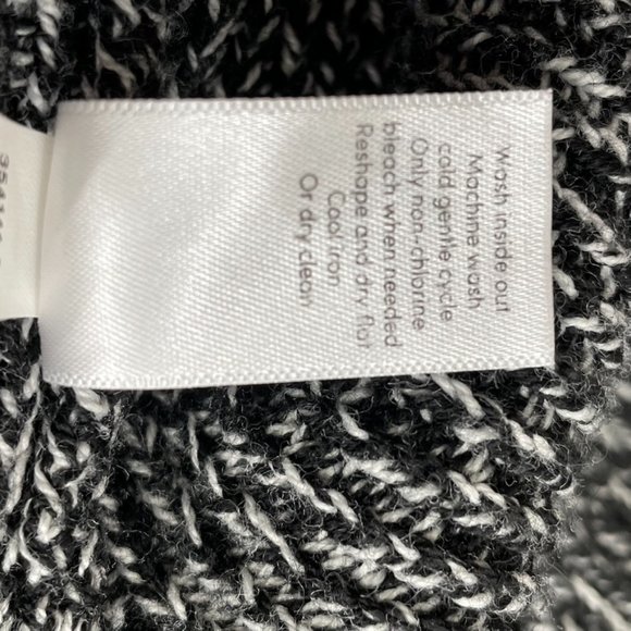 Athleta Shasta Black & White Heather Wool Blend Oversized Sweater Side Slit SZ M - Picture 10 of 10